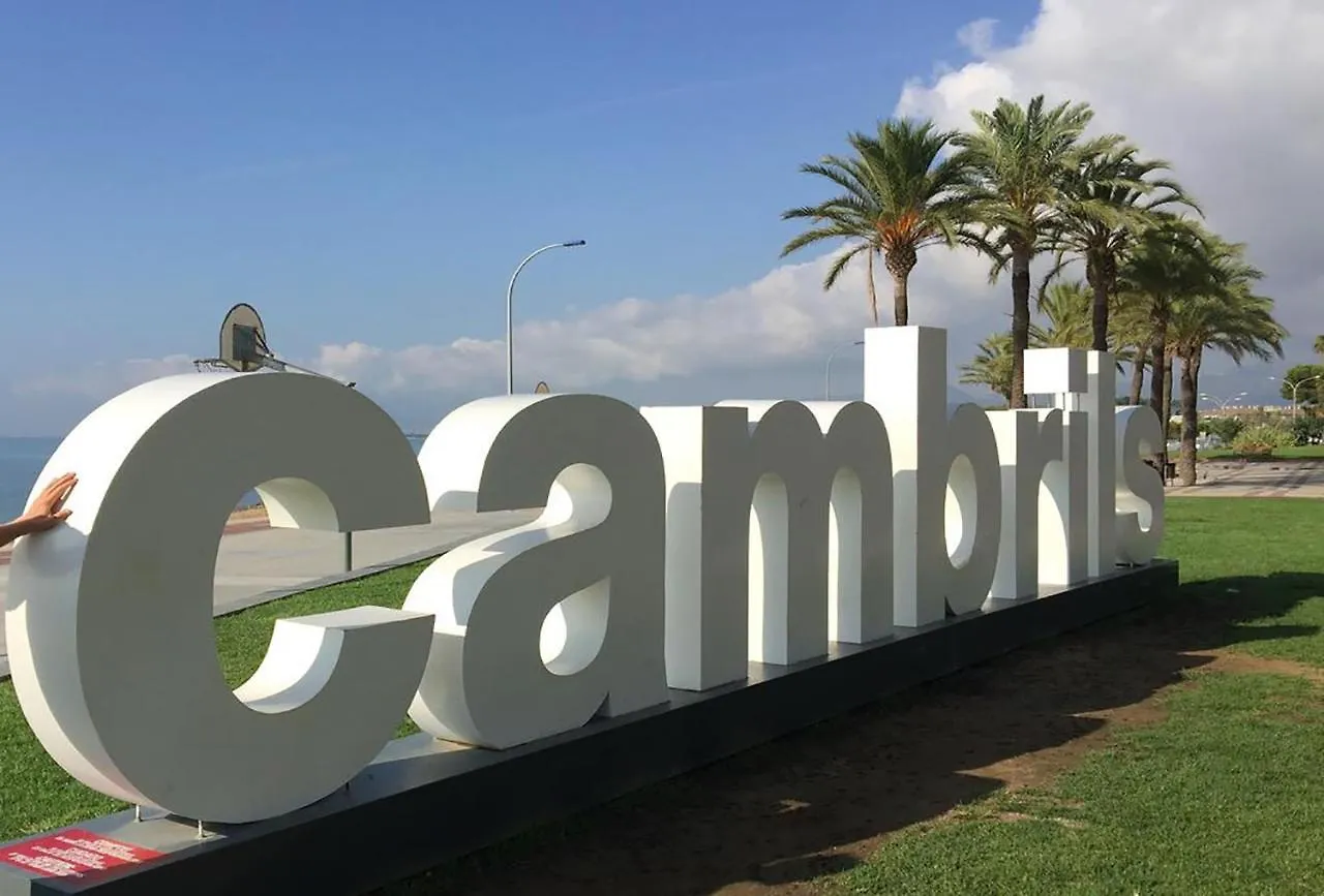Golden Cambrils Apartment