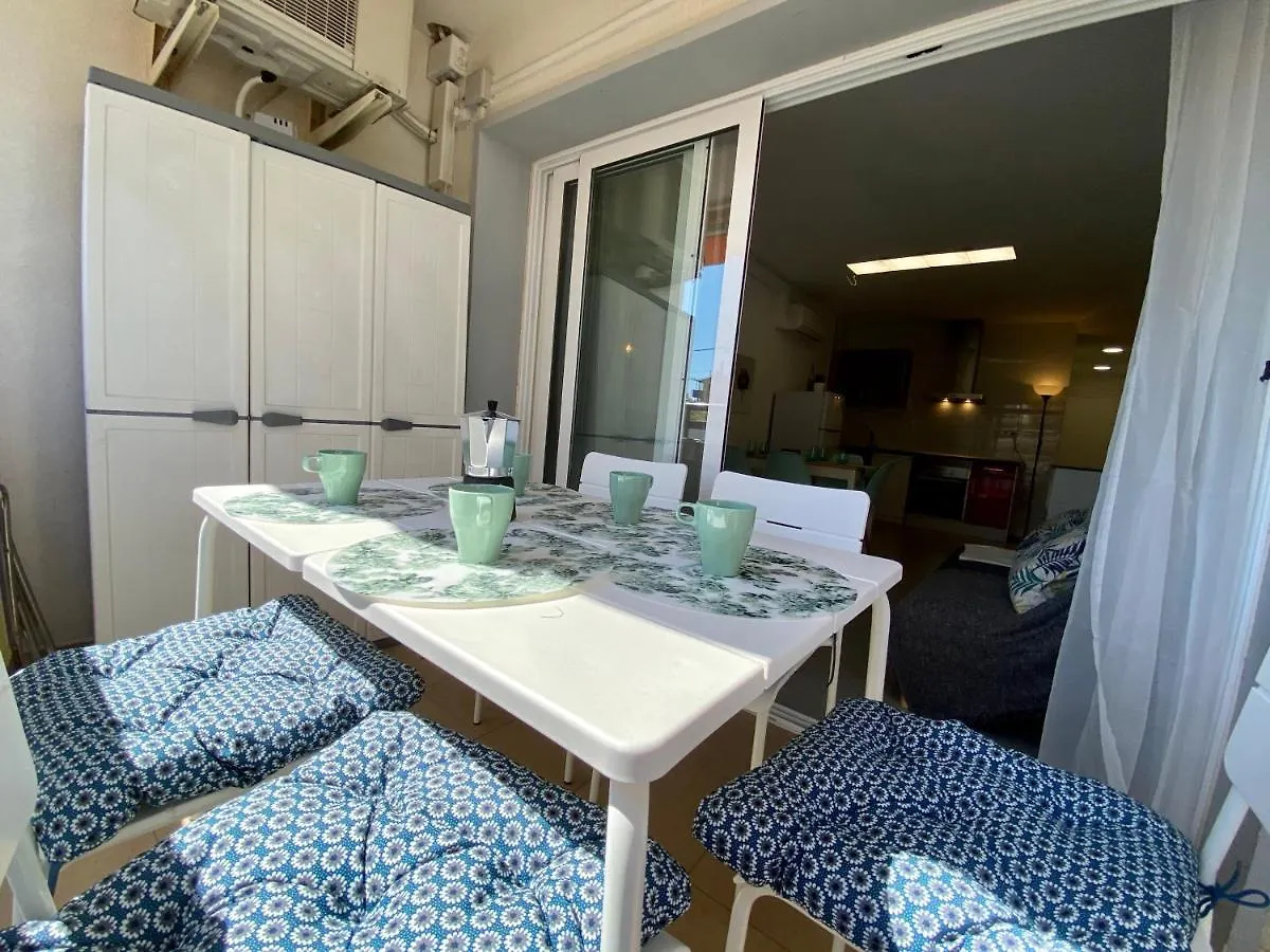 Golden Cambrils Apartment